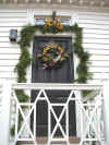 P1010018 wreath 2.JPG (84059 bytes)