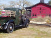 P3230045 old car at Clautiere.jpg (201335 bytes)