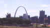 02 The Arch from I 55.jpg (18217 bytes)