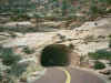 18_Beginning_Long_Zion_Tunnel.jpg (37248 bytes)